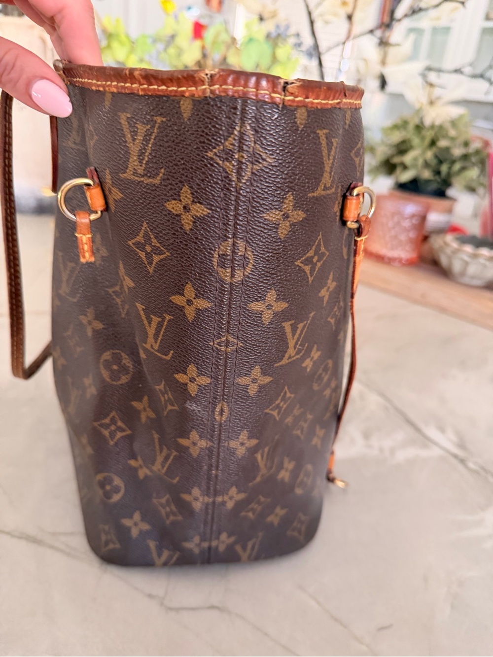 Louis Vuitton Brown Monogram Canvas Tote with Vachetta Trim - Picture 5 of 9